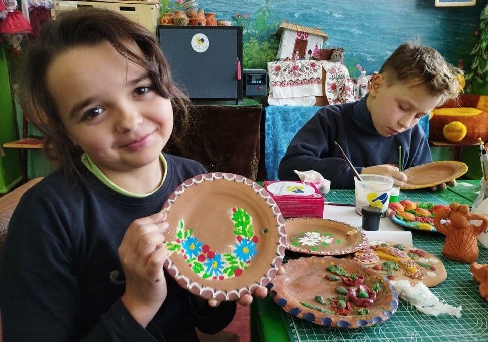 Art Inspires Hope
