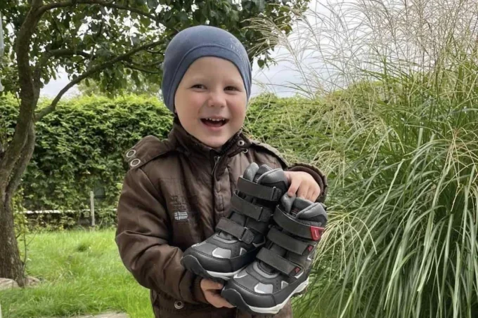 Donated shoes and winter footwear for families in Ukraine