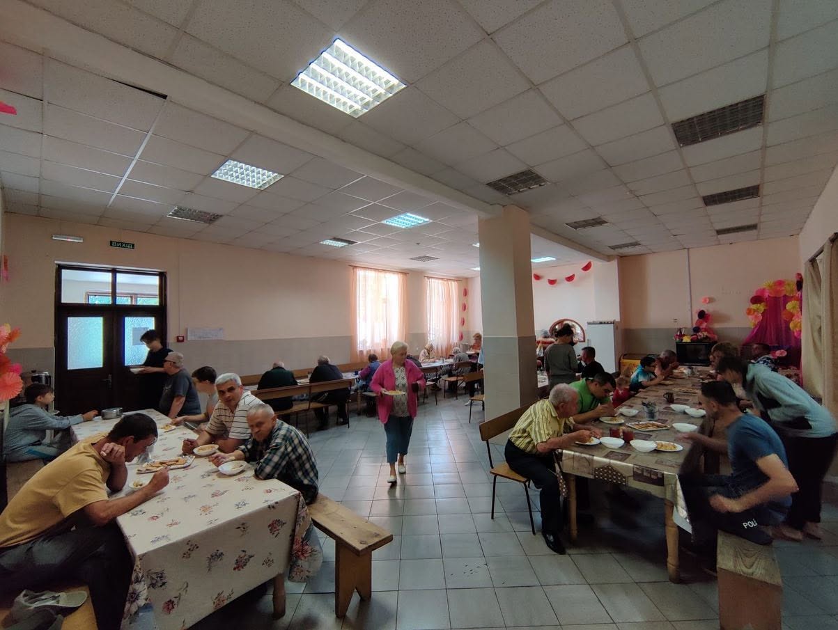 Safe shelter for displaced Ukrainian families