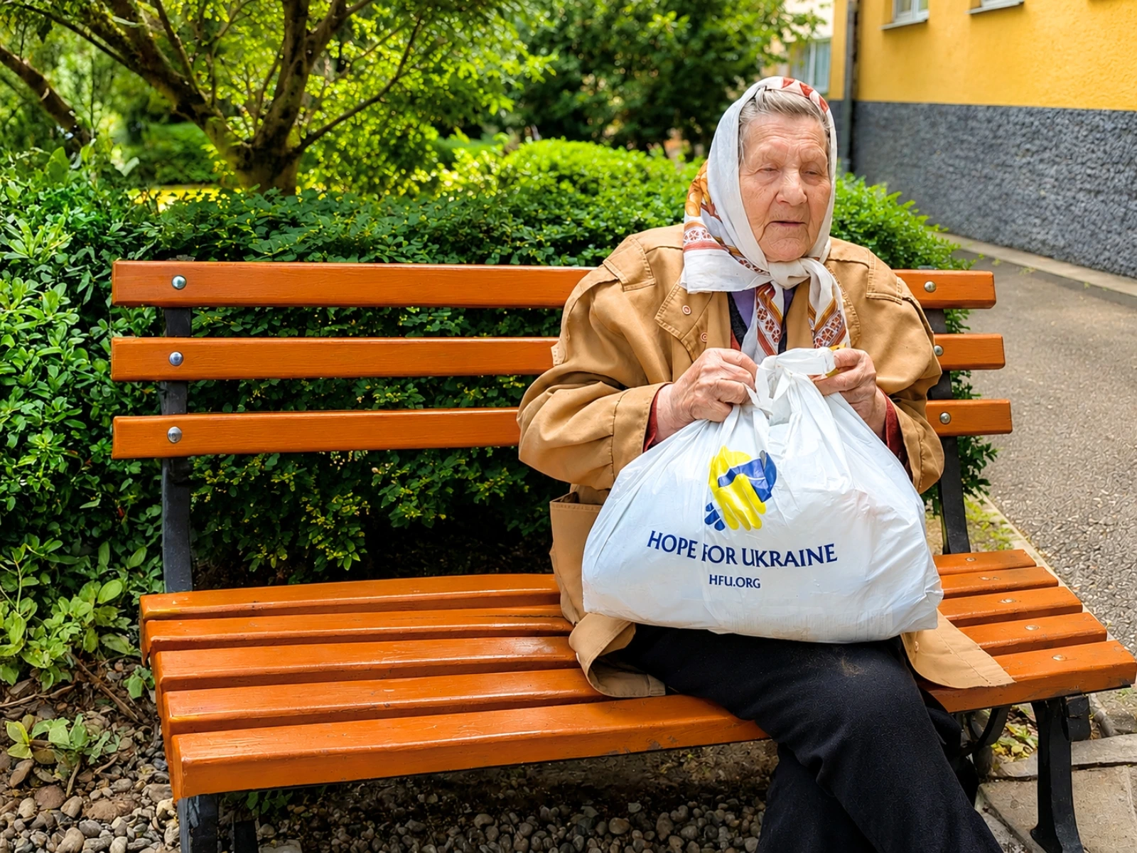 hope for ukraine - donate to ukraine - providing humanitarian aid in Ukraine